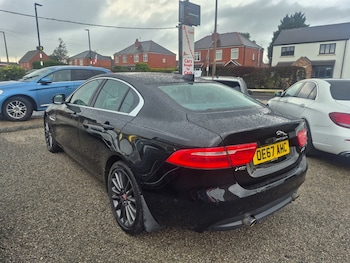 Used Jaguar XJ 2017 for sale - 77519532: Photo