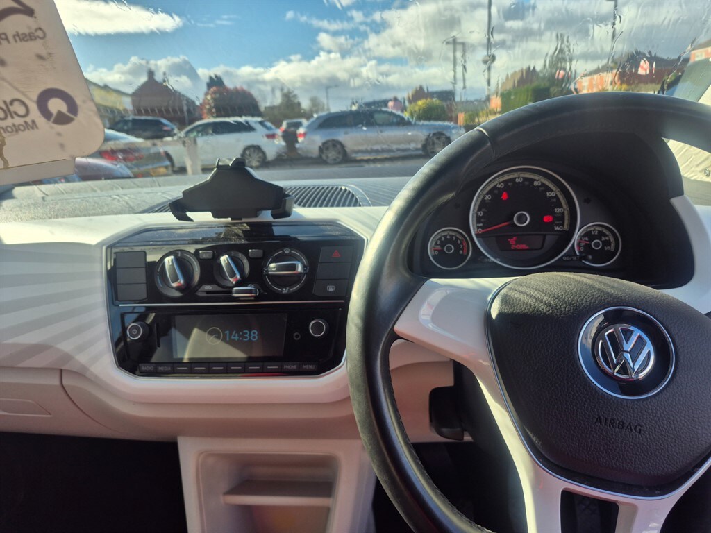 Used Volkswagen up! 2017 for sale - 77877916: Photo 8