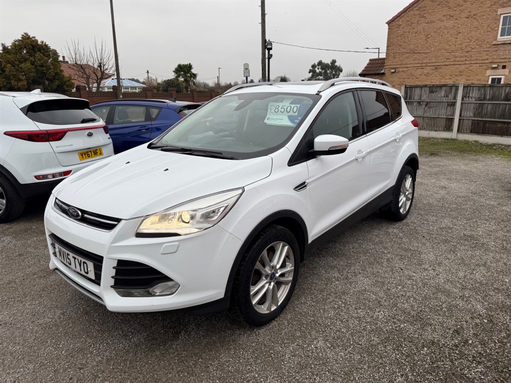 Used Ford Kuga 2015 for sale - 77420685: Photo 3