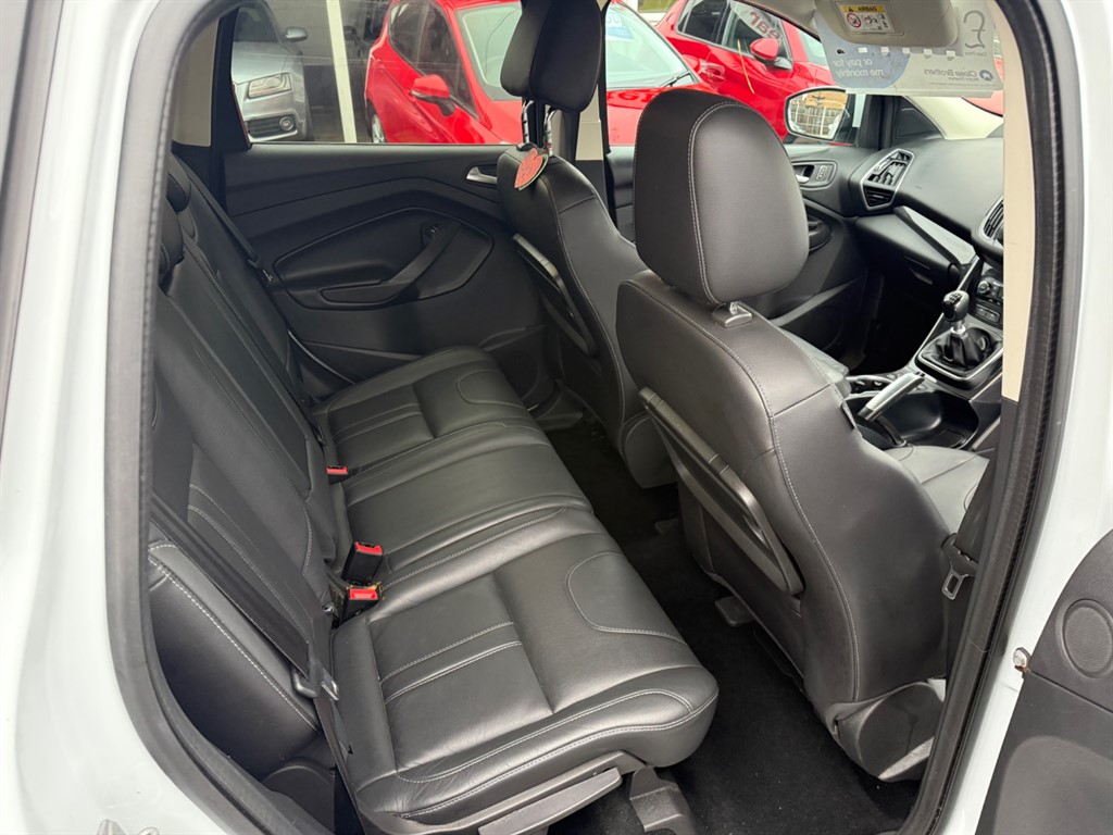 Used Ford Kuga 2015 for sale - 77420685: Photo 8