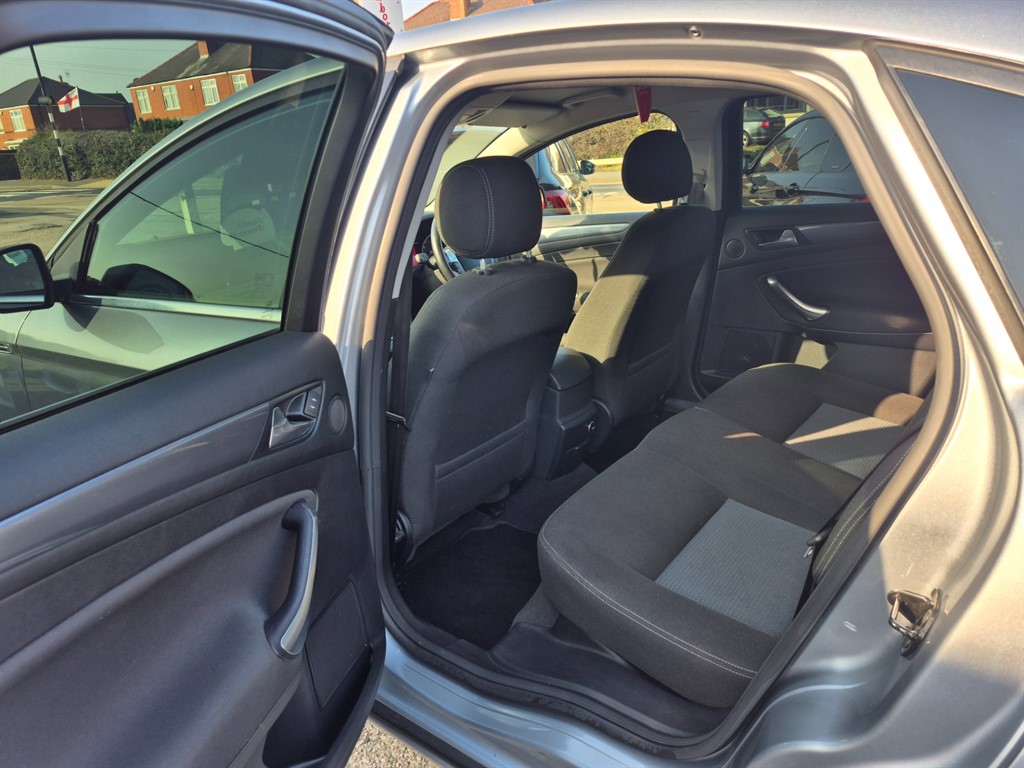 Used Ford Mondeo 2012 for sale - 77763078: Photo 18