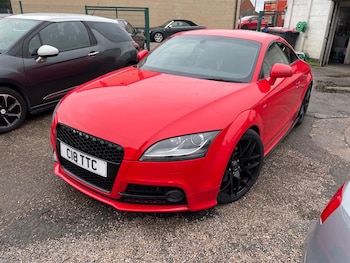 Used Audi TT 2011 for sale - 76172521: Photo 2