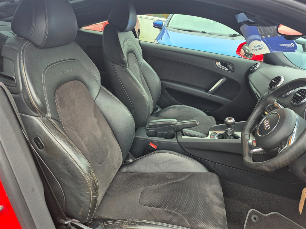 Used Audi TT 2011 for sale - 76172521: Photo 9