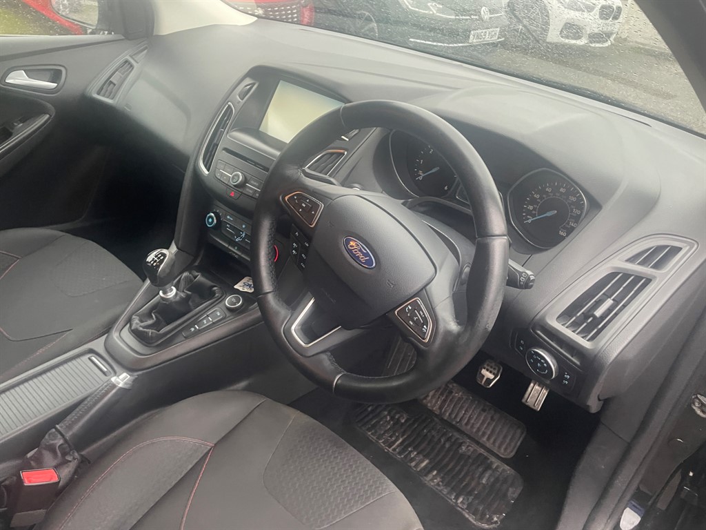 Used Ford Focus 2015 for sale - 77339723: Photo 9