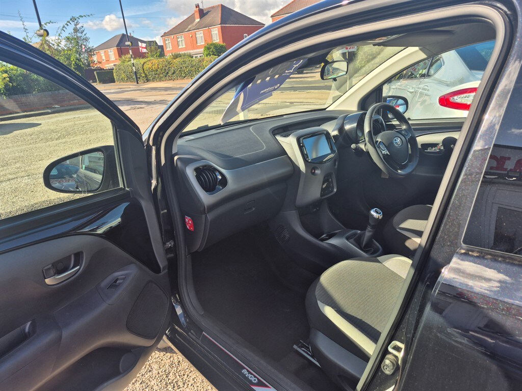 Used Toyota AYGO 2021 for sale - 75959856: Photo 18