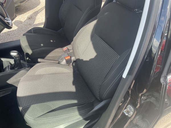 Used Peugeot 208 2019 for sale - 75692205: Photo 13
