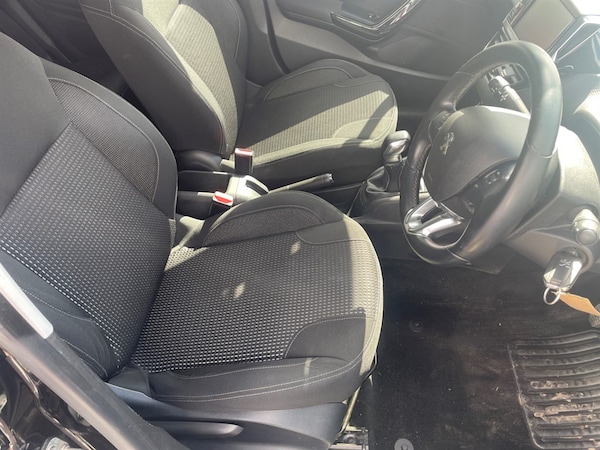 Used Peugeot 208 2019 for sale - 75692205: Photo 8