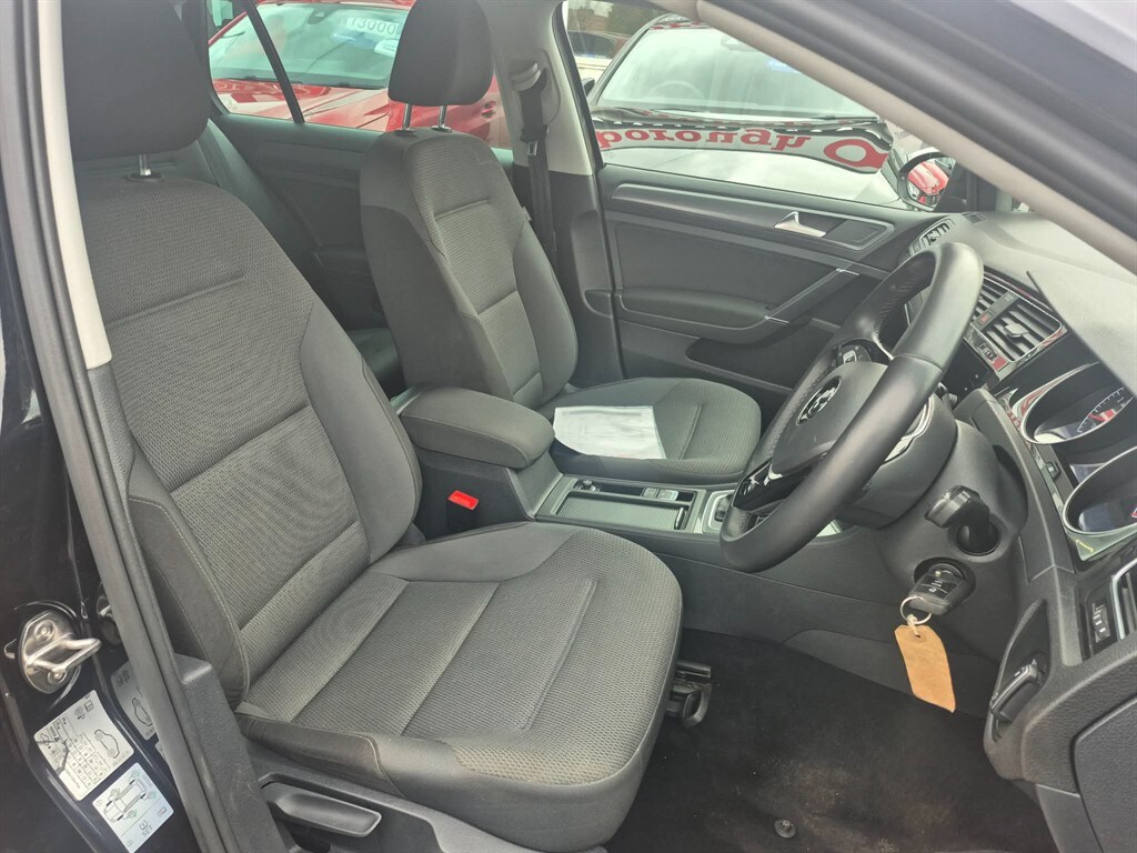 Used Volkswagen Golf 2019 for sale - 77592458: Photo 10