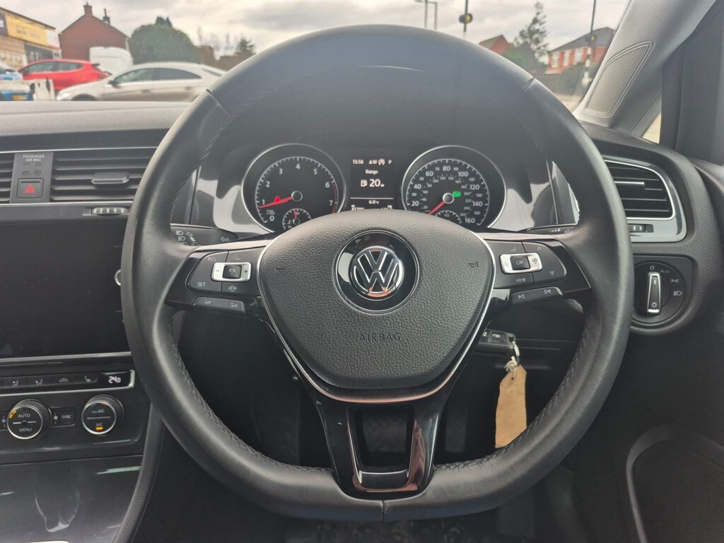 Used Volkswagen Golf 2019 for sale - 77592458: Photo 12