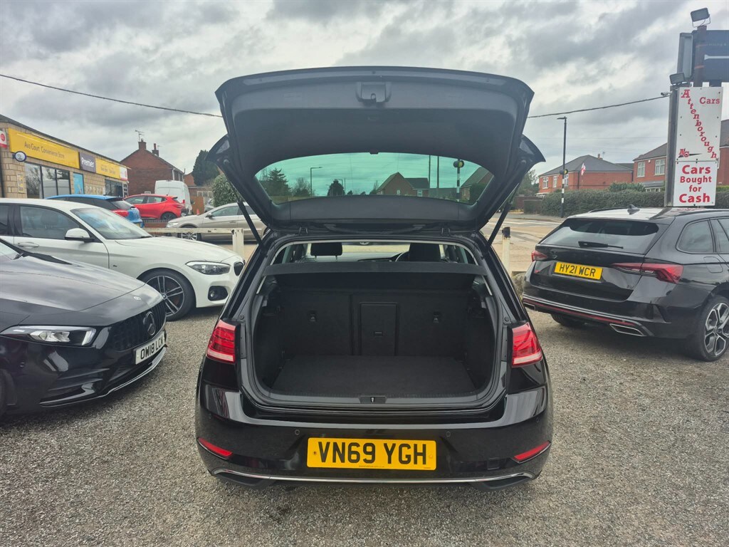 Used Volkswagen Golf 2019 for sale - 77592458: Photo 7