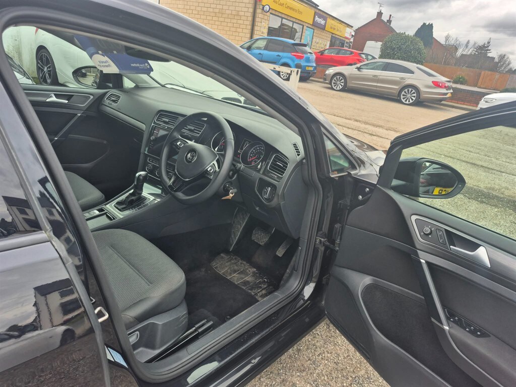 Used Volkswagen Golf 2019 for sale - 77592458: Photo 9