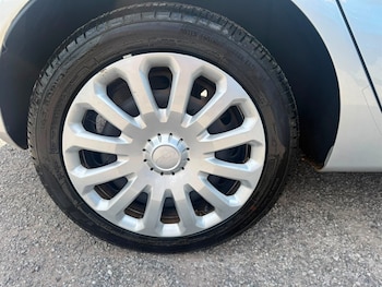 Used Ford Fiesta 2011 for sale - 79057455: Photo