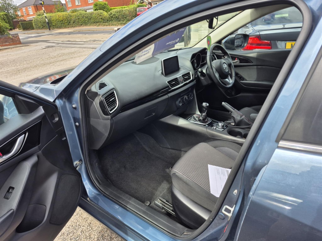 Used Mazda Mazda3 2014 for sale - 75692196: Photo 11