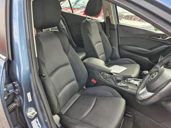 Used Mazda Mazda3 2014 for sale - 75692196: Photo 9