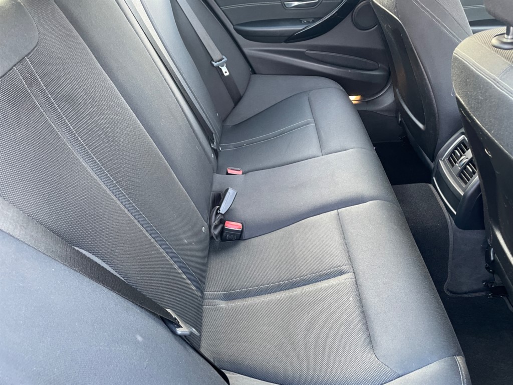 Used BMW 3 Series 2016 for sale - 76862000: Photo 10