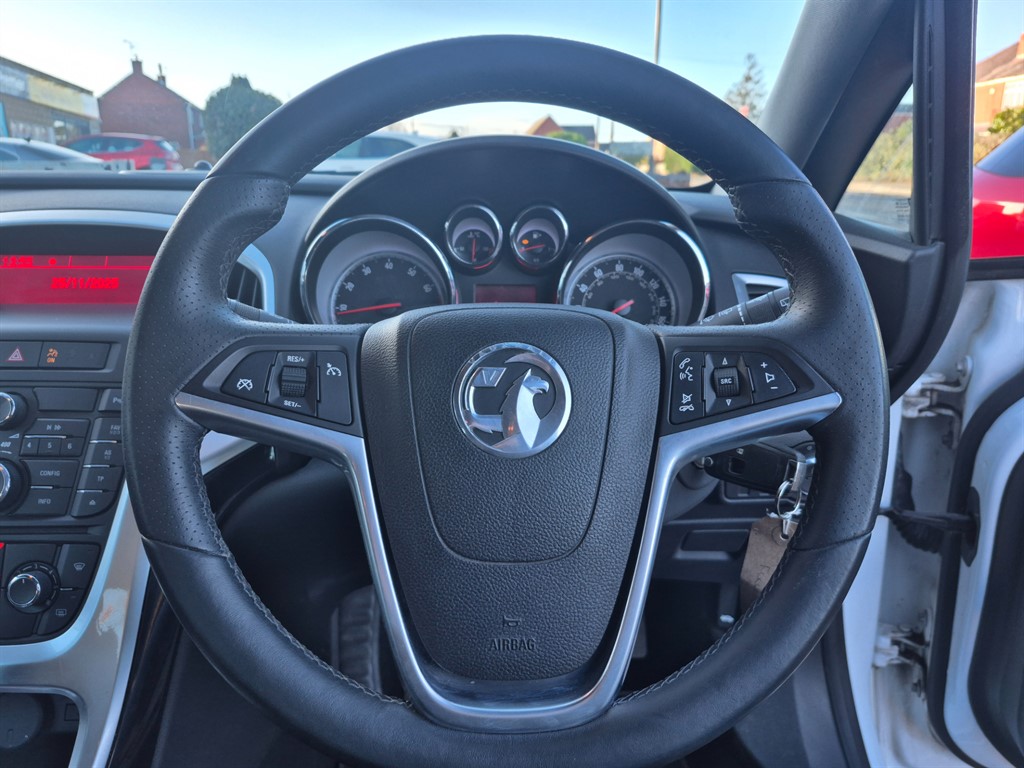 Used Vauxhall Astra 2011 for sale - 76696708: Photo 10