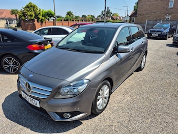 Used Mercedes-Benz B Class 2013 for sale - 79196049: Photo
