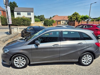 Used Mercedes-Benz B Class 2013 for sale - 79196049: Photo