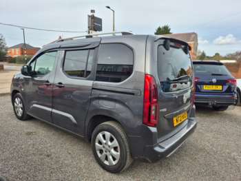 Used Vauxhall Combo Life 2021 for sale - 73642149: Photo