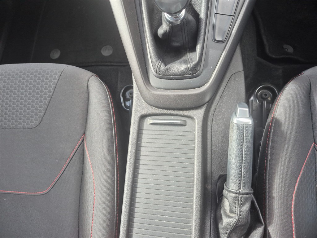 Used Ford Focus 2018 for sale - 75972670: Photo 13