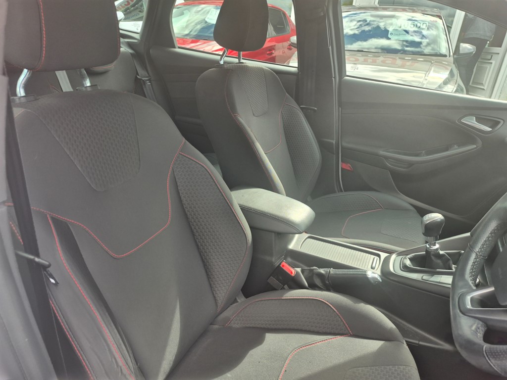 Used Ford Focus 2018 for sale - 75972670: Photo 17