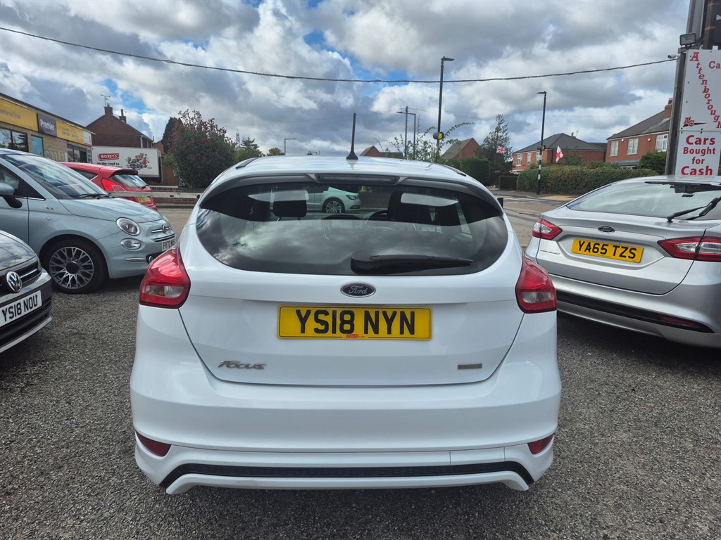 Used Ford Focus 2018 for sale - 75972670: Photo 5