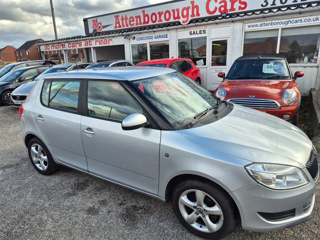 Used Skoda Fabia 2010 for sale - 77877902: Photo 1