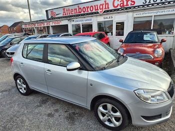 Used Skoda Fabia 2010 for sale - 77877902: Photo