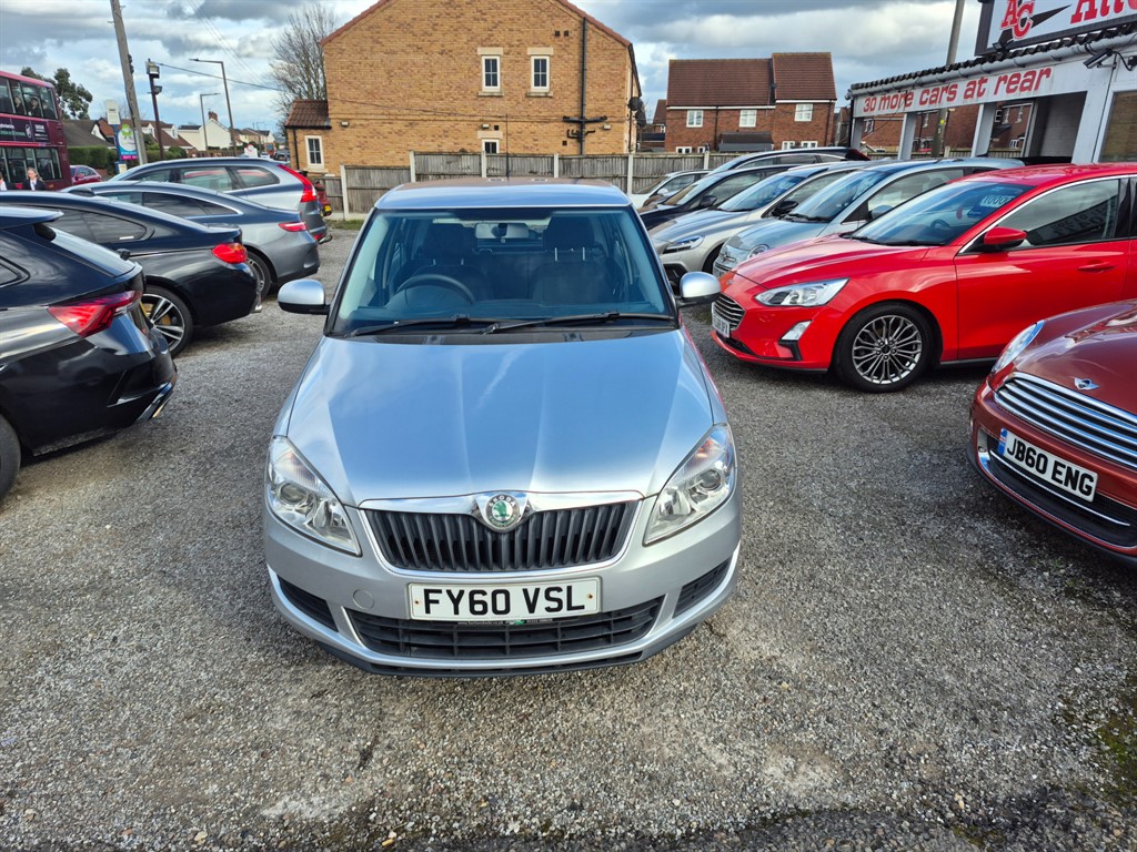 Used Skoda Fabia 2010 for sale - 77877902: Photo 2