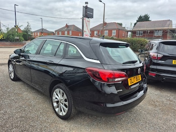 Used Vauxhall Astra 2017 for sale - 75641430: Photo