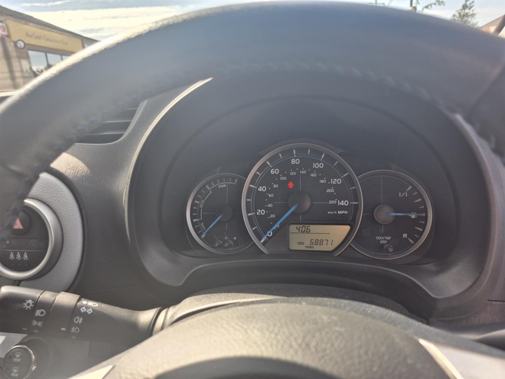 Used Toyota Yaris 2014 for sale - 75692194: Photo 5