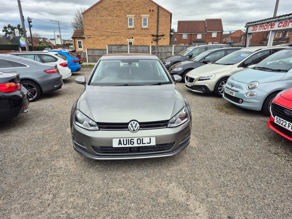 Used Volkswagen Golf 2016 for sale - 78000575: Photo 2