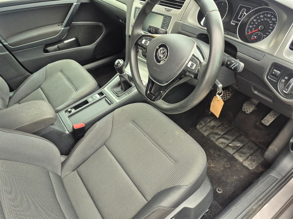 Used Volkswagen Golf 2016 for sale - 78000575: Photo 9