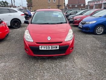 Used Renault Clio 2009 for sale - 76428409: Photo