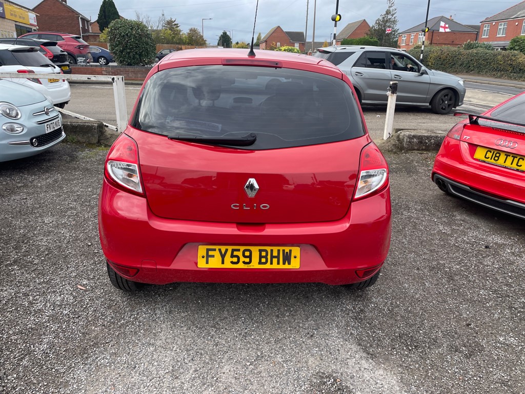 Used Renault Clio 2009 for sale - 76428409: Photo 5