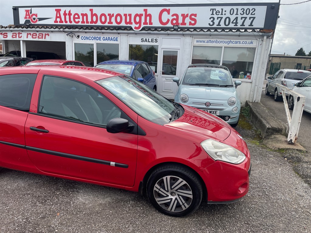 Used Renault Clio 2009 for sale - 76428409: Photo 7