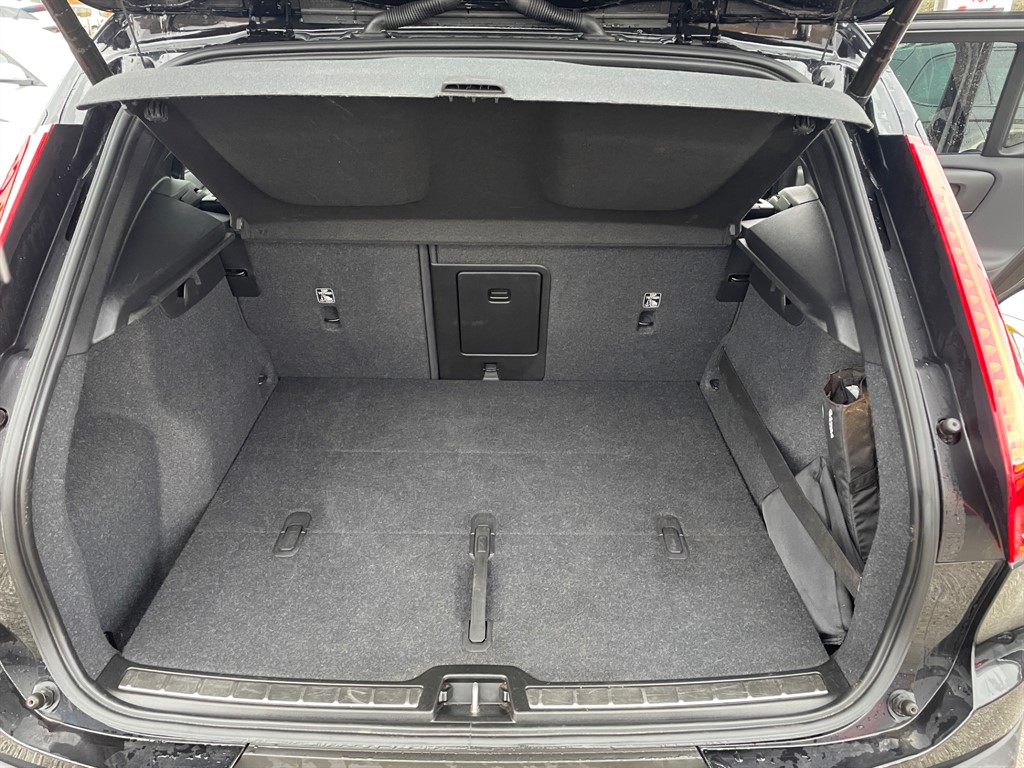 Used Volvo XC40 2020 for sale - 77261917: Photo 11