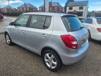 Used Skoda Fabia 2013 for sale - 77483099: Photo