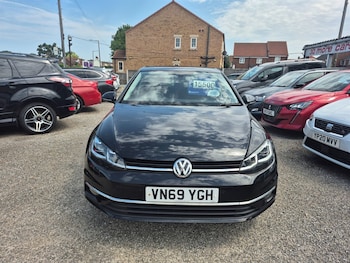 Used Volkswagen Golf 2019 for sale - 75571100: Photo