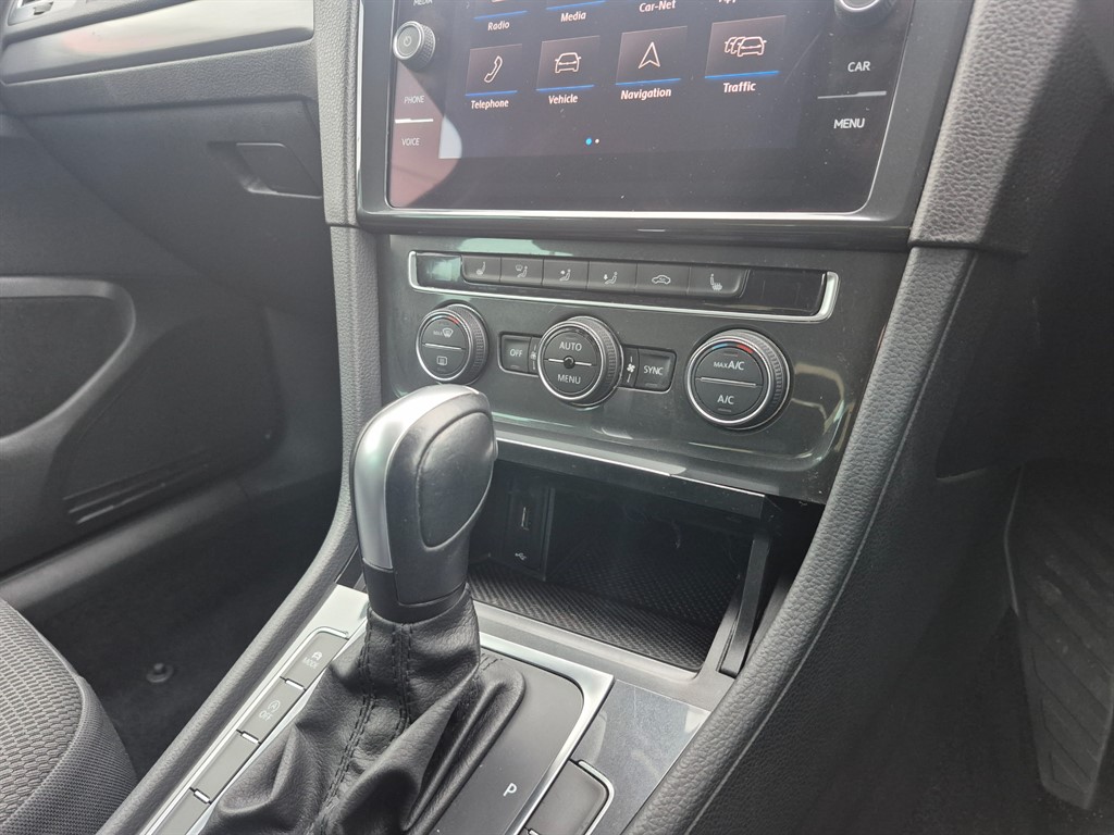 Used Volkswagen Golf 2019 for sale - 76161665: Photo 14