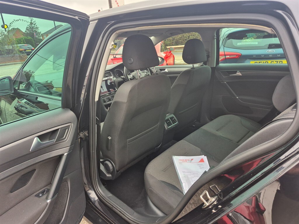 Used Volkswagen Golf 2019 for sale - 76161665: Photo 20