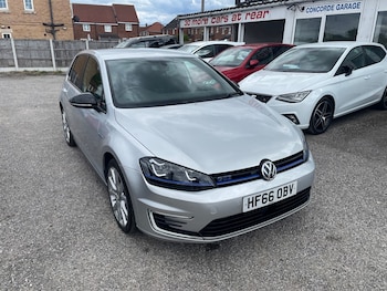 Used Volkswagen Golf 2016 for sale - 75570389: Photo