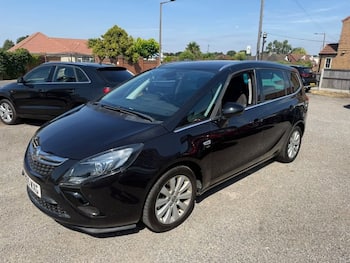 Used Vauxhall Zafira 2015 for sale - 79636638: Photo