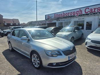 Used Skoda Superb 2015 for sale - 79311902: Photo