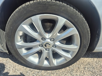 Used Skoda Superb 2015 for sale - 79311902: Photo