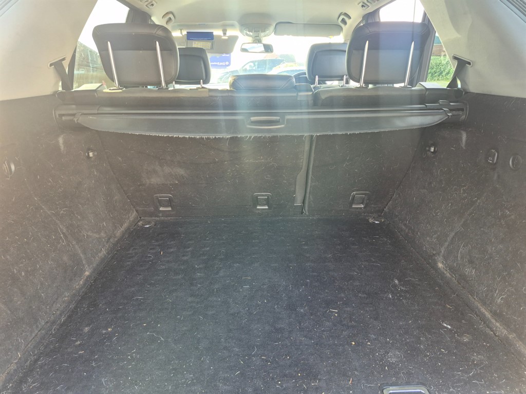 Used Mercedes-Benz M Class 2010 for sale - 77951000: Photo 10