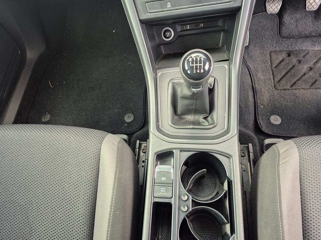 Used Volkswagen Touran 2017 for sale - 76366700: Photo 16