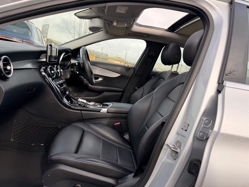 Used Mercedes-Benz C Class 2017 for sale - 77698919: Photo 11