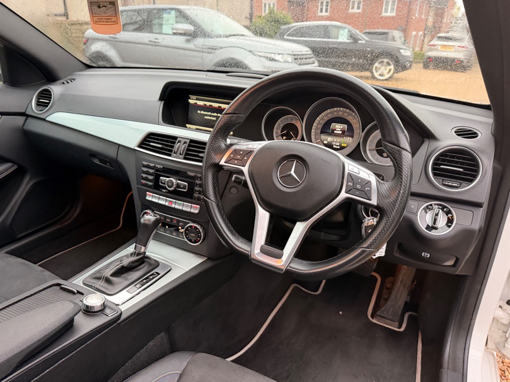 Used Mercedes-Benz C Class 2014 for sale - 78009523: Photo 17