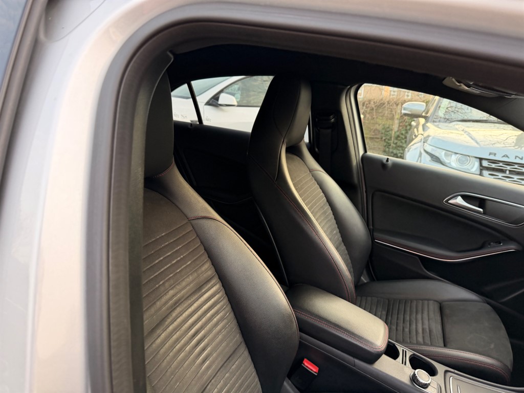 Used Mercedes-Benz A-Class 2016 for sale - 77975709: Photo 10